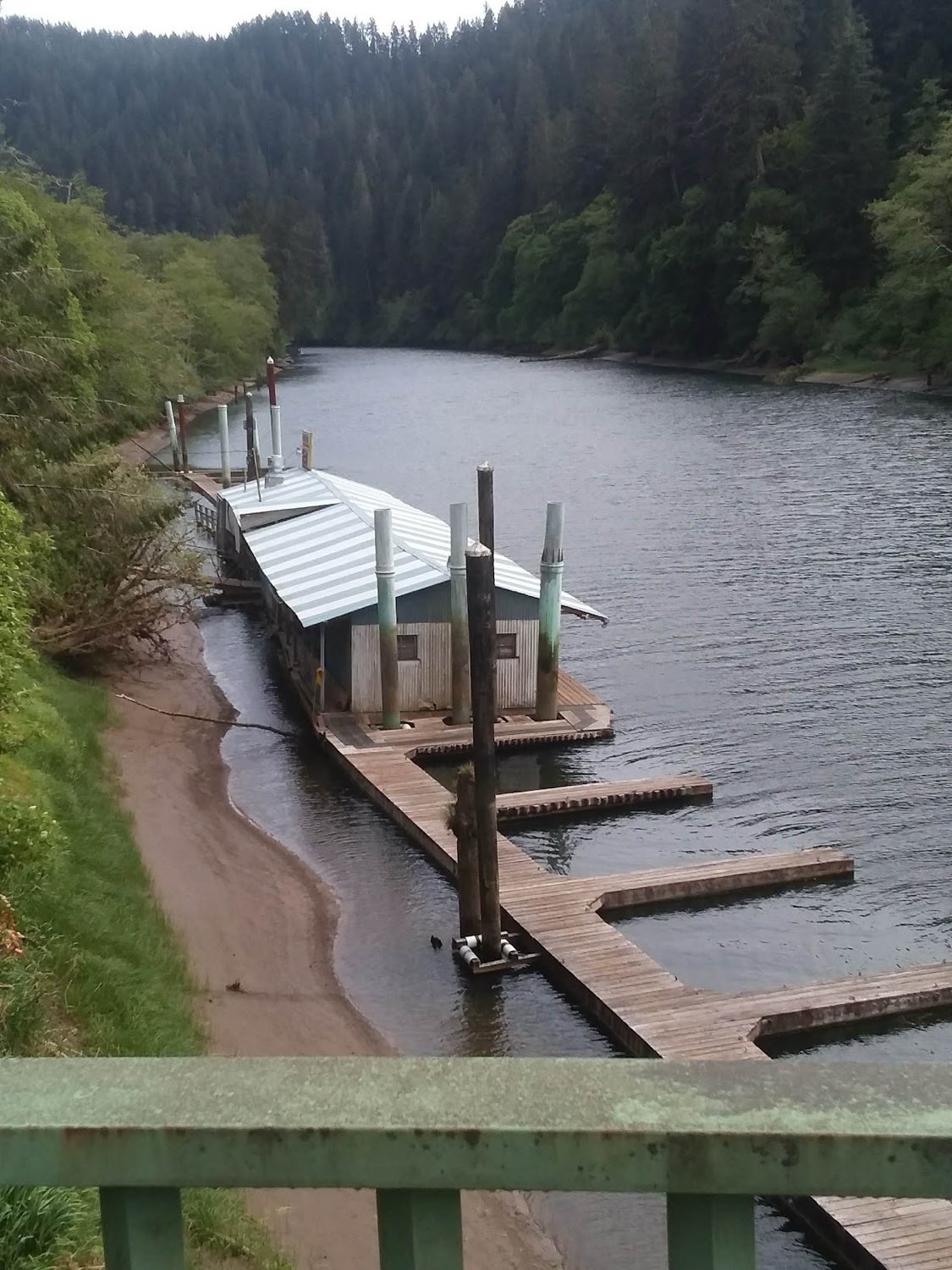 The covered marina dock and floating moorage at Taylor's Landing